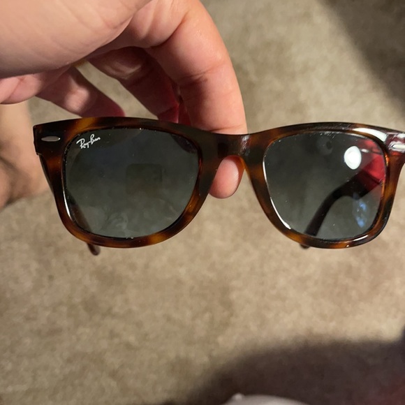 Rayban Sunglasses authentic RB engraved unisex - Picture 2 of 5